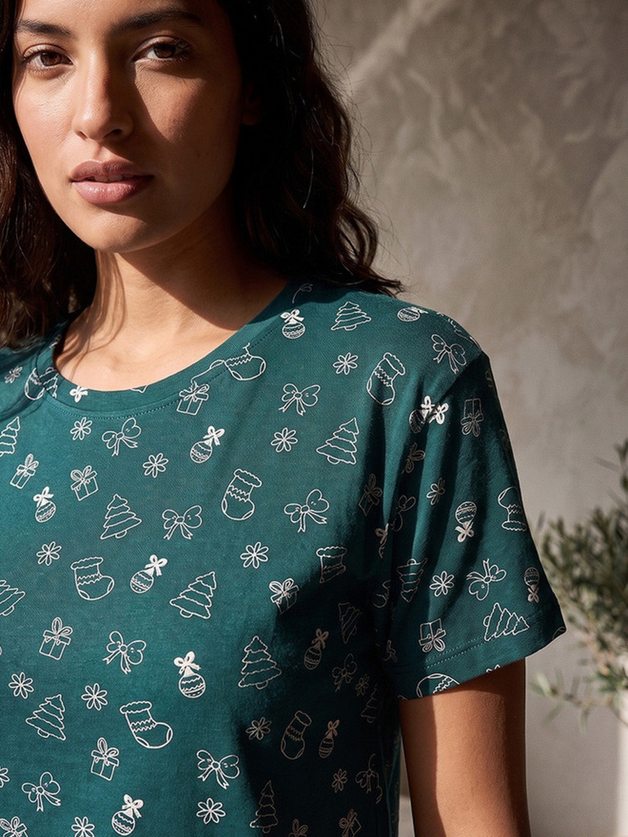 Pyjama Set Printed T-Shirt and Trousers