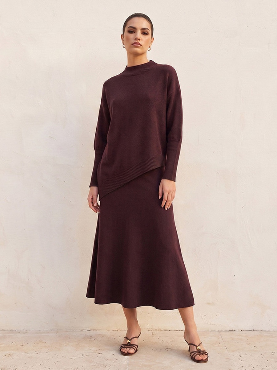 Relaxed Fit Textured Sweater with Asymmetric Hem