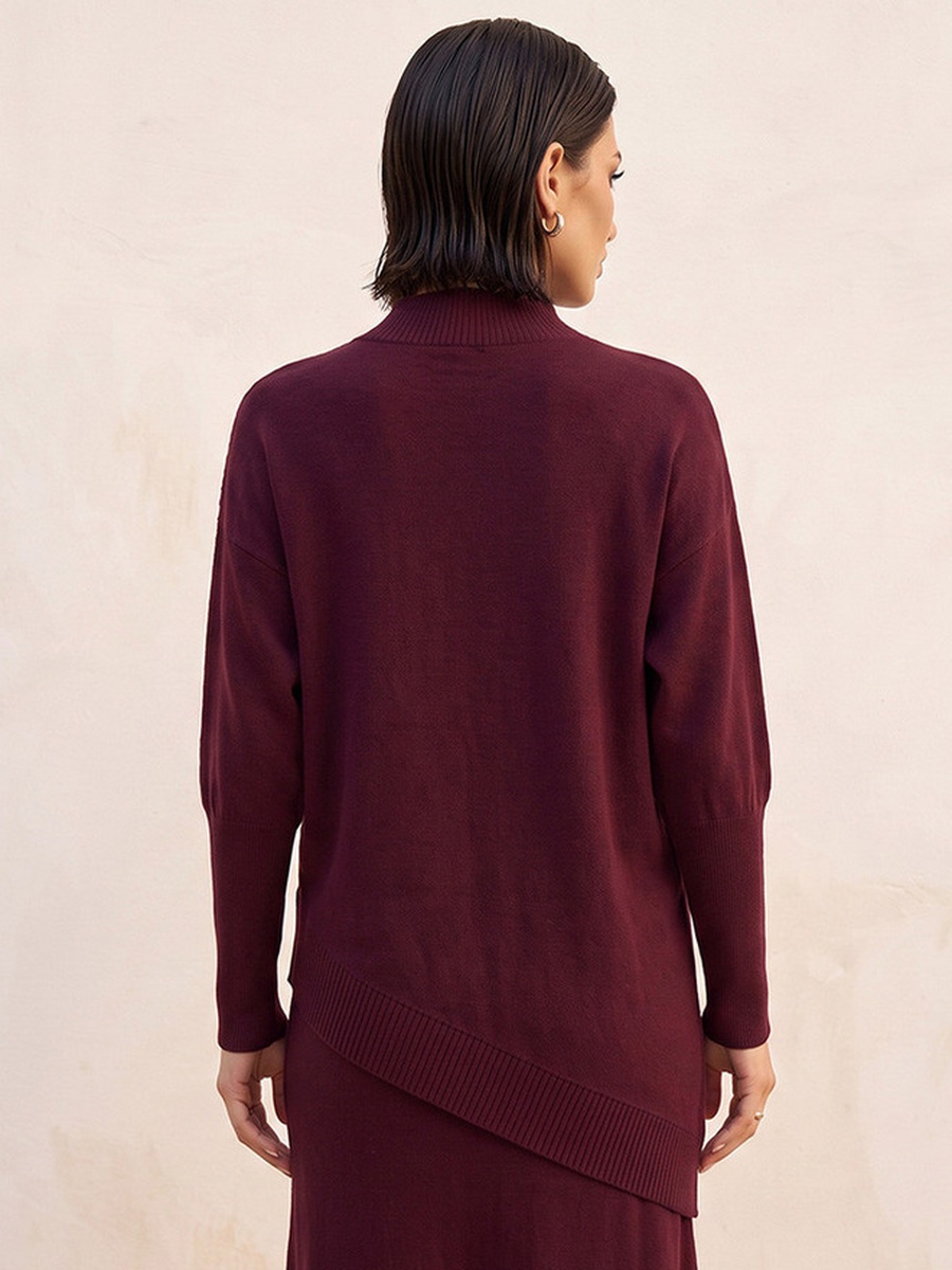 Relaxed Fit Textured Sweater with Asymmetric Hem