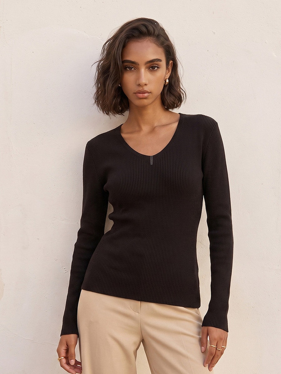 Regular Fit Ribbed Sweater with V Neck