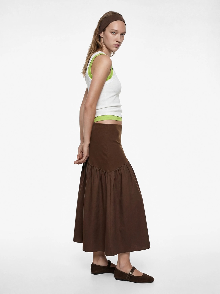 Elegant Brown A-Line Midi Skirt with Gathered Hem