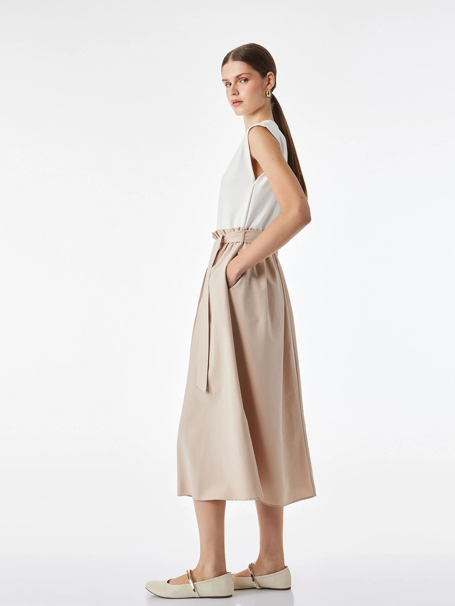 Chic Beige A-Line Midi Dress with Tie-Waist