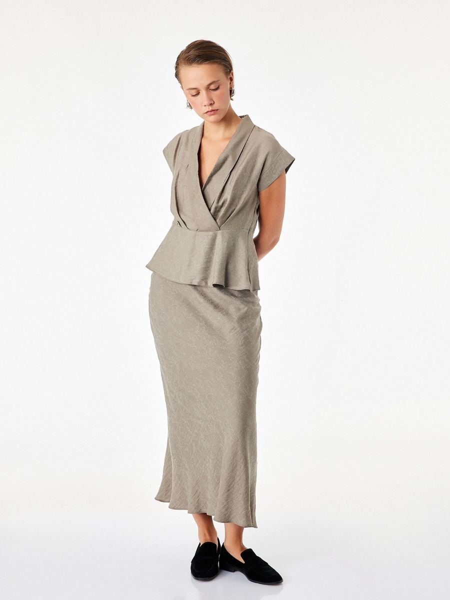 Brown Short Sleeve Peplum Top