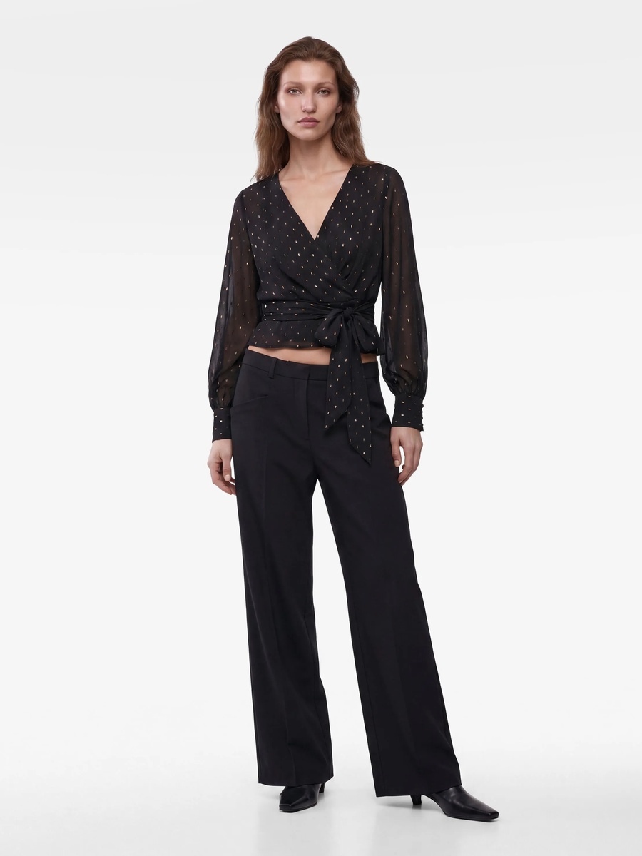 Black Long Sleeve Crop Wrap Top