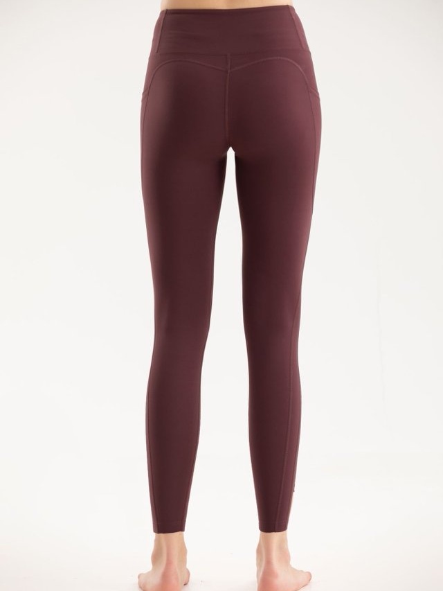 Burgundy Solid Activewear Leggings with Pockets