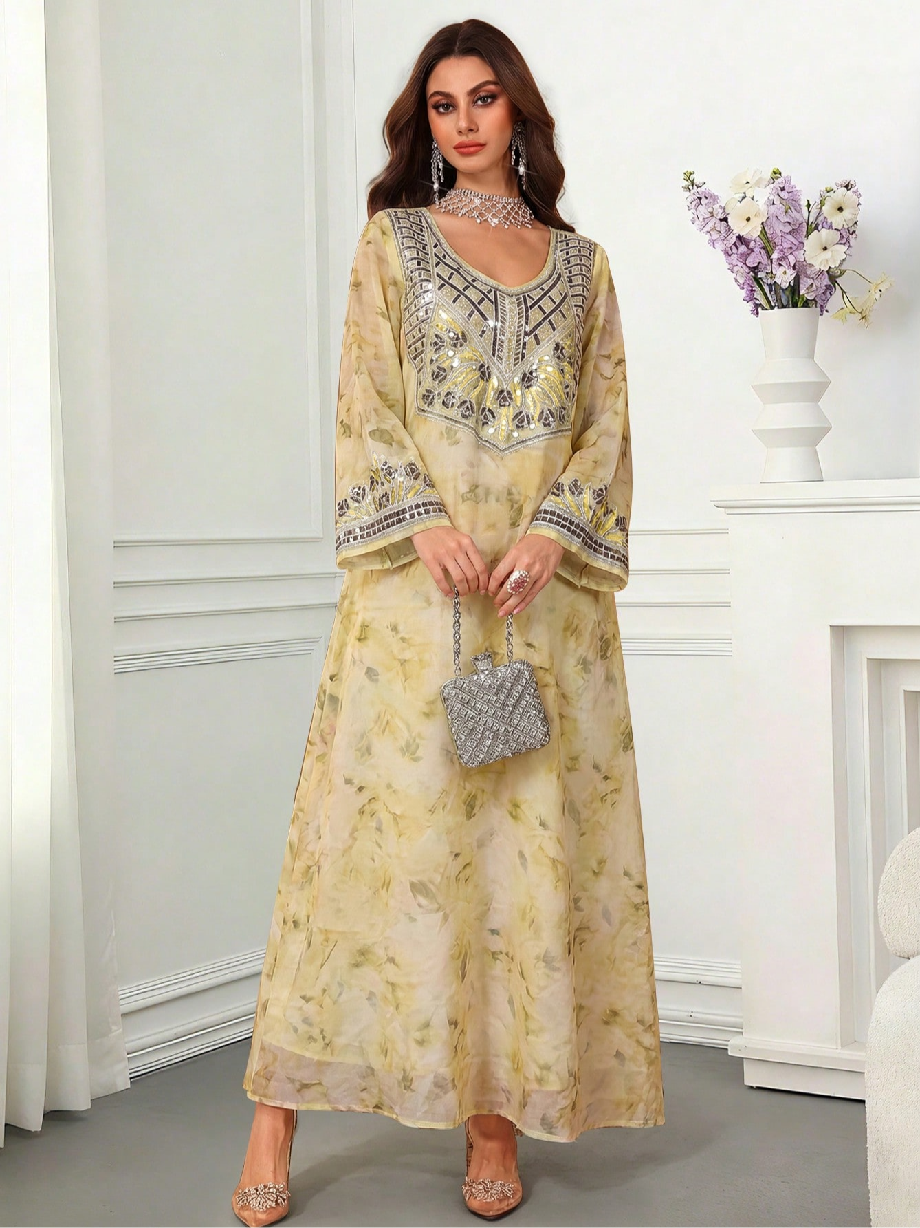Yellow Embroidered Jalabiya
