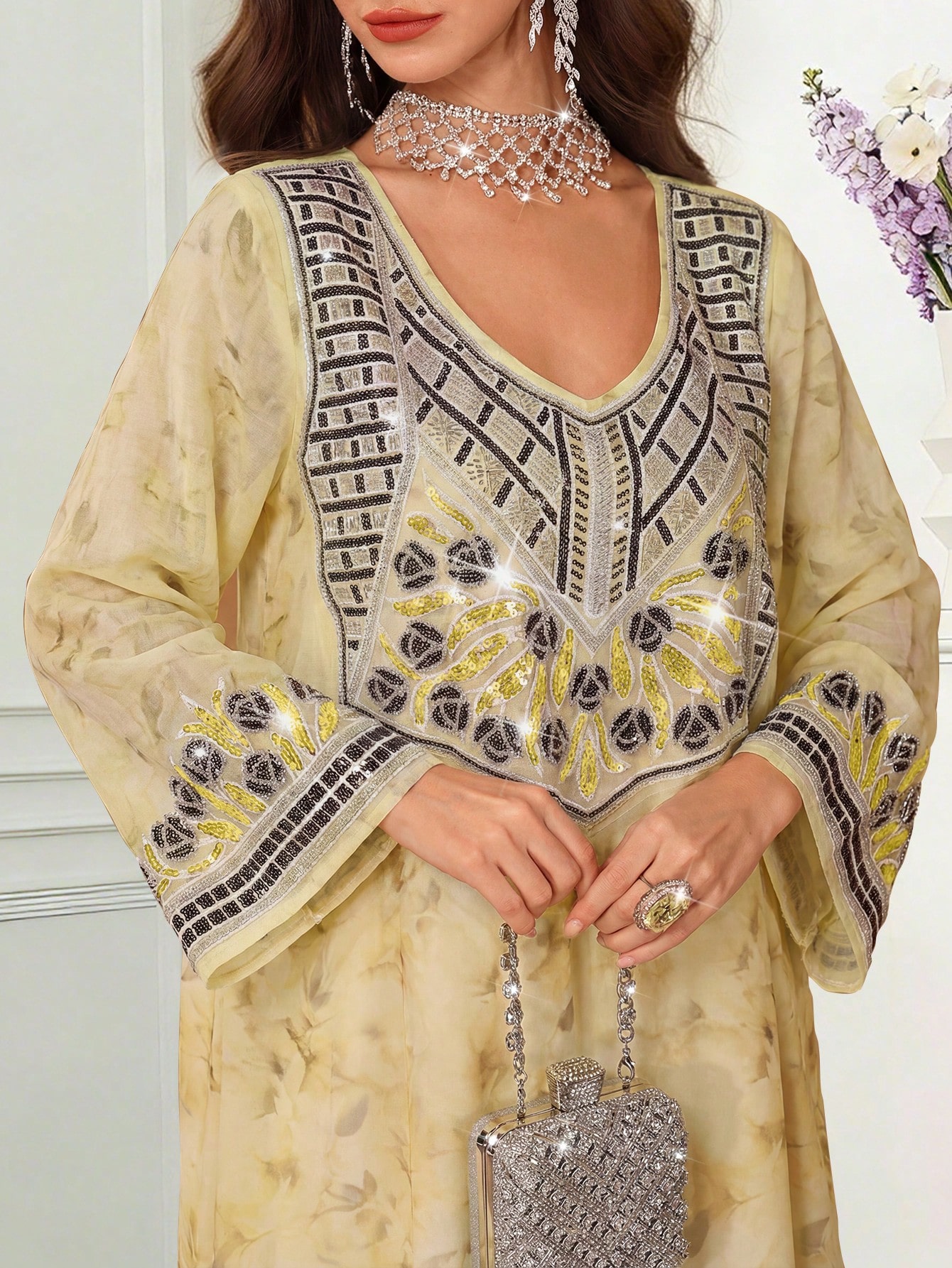 Yellow Embroidered Jalabiya