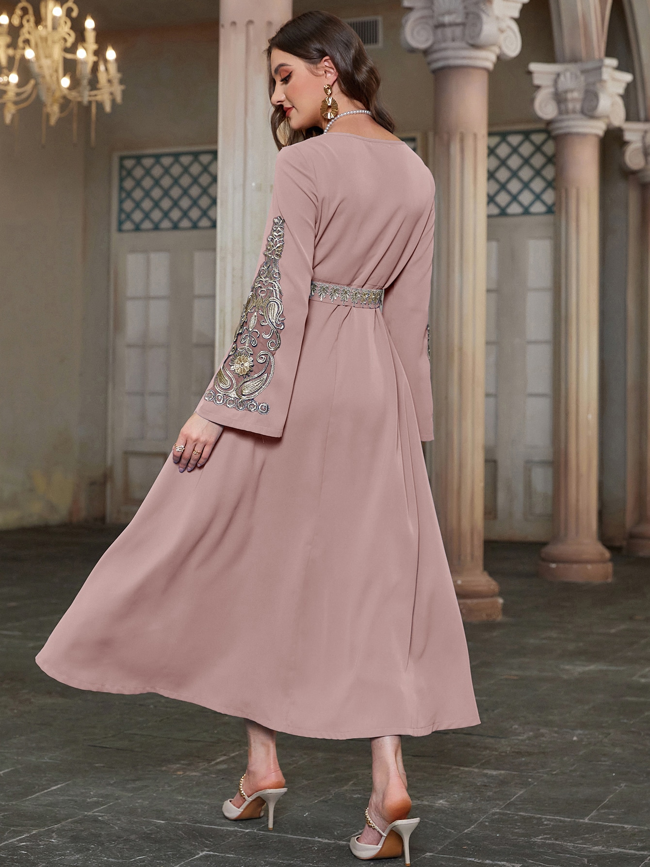 Pink Maxi Jalabiya Dress with Embellished Detail