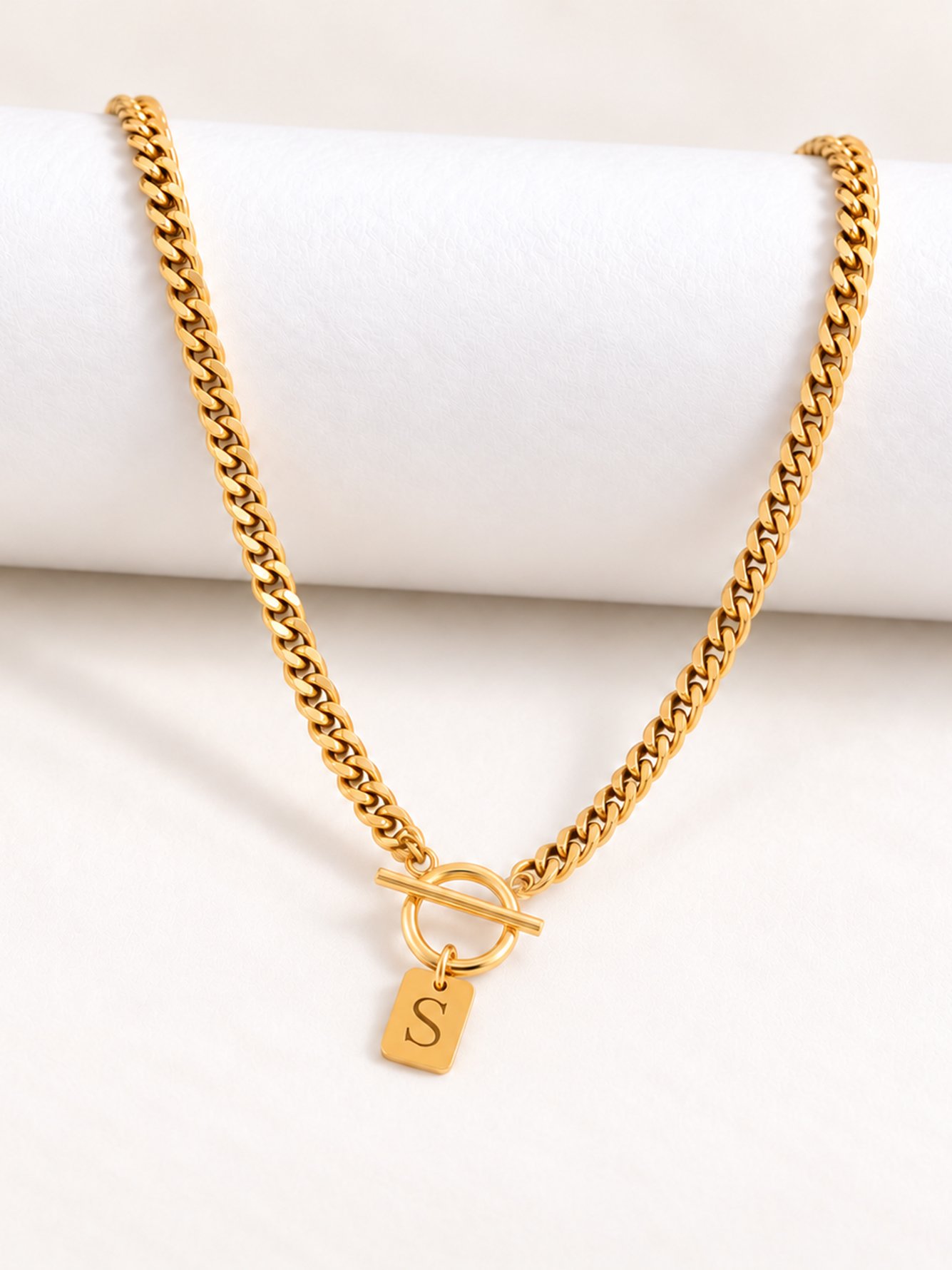 Gold Solid Pendant Necklace
