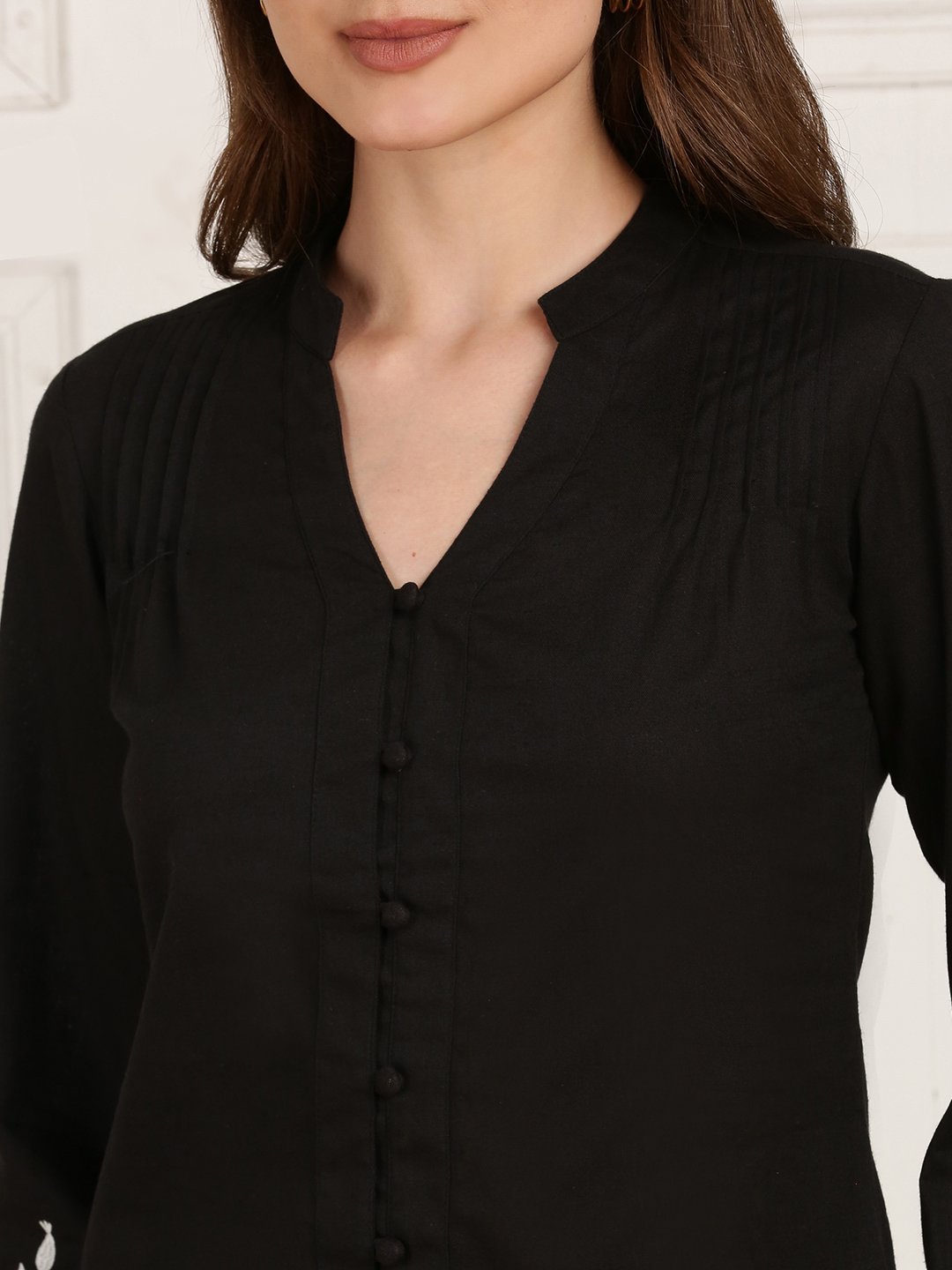 Black Solid V Neck Top