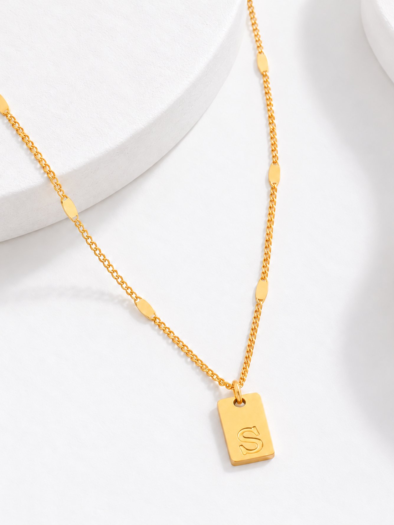 Gold Solid Pendant Necklace