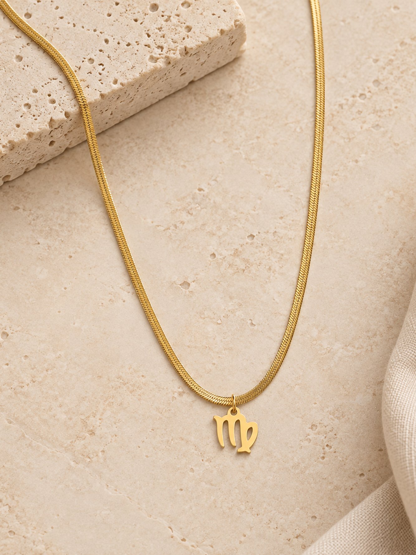 Gold Solid Pendant Necklace