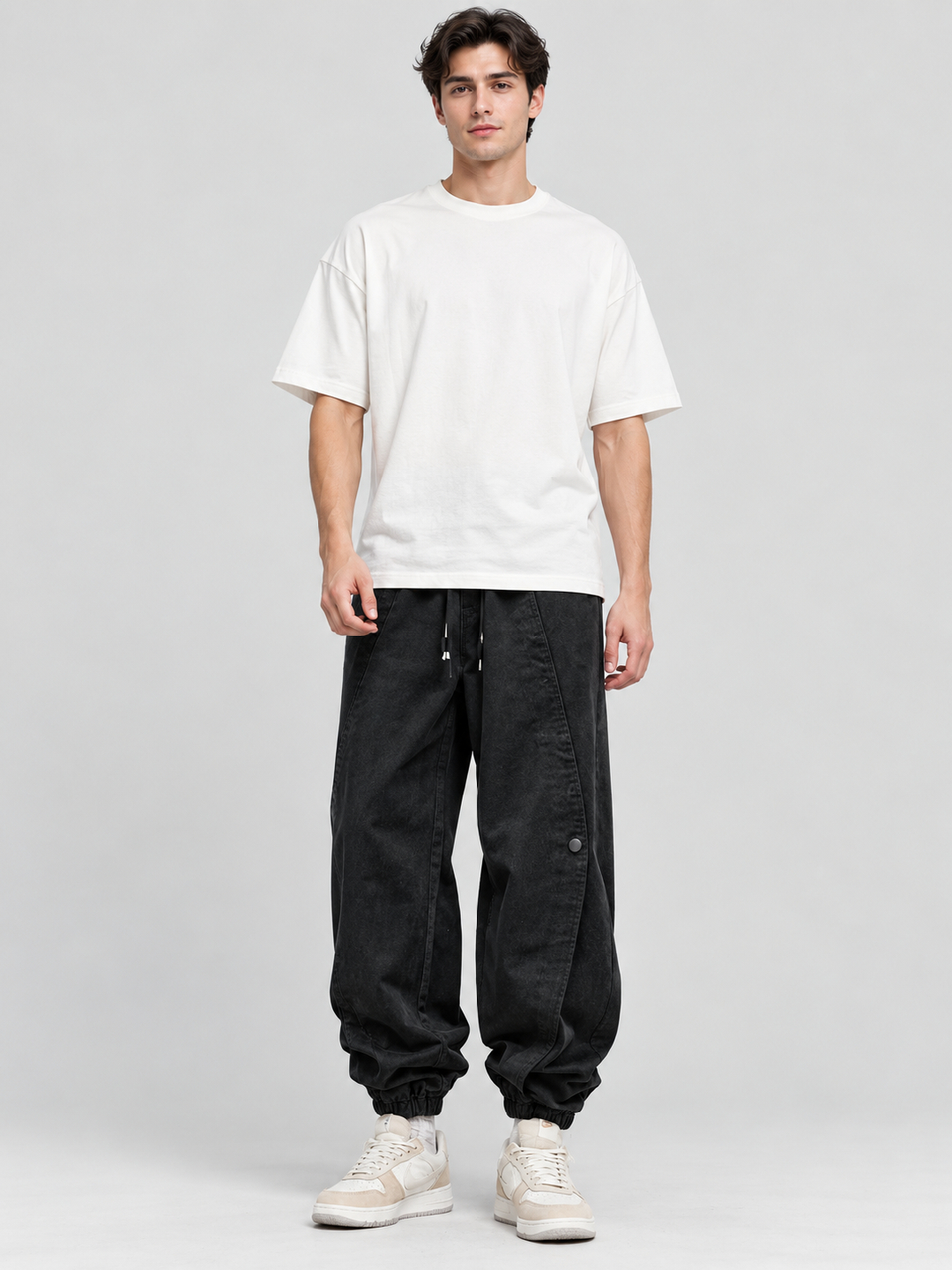 Black Solid Regular Pants