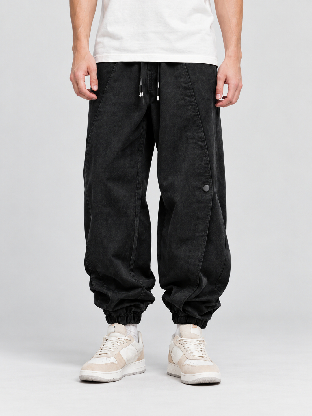 Black Solid Regular Pants