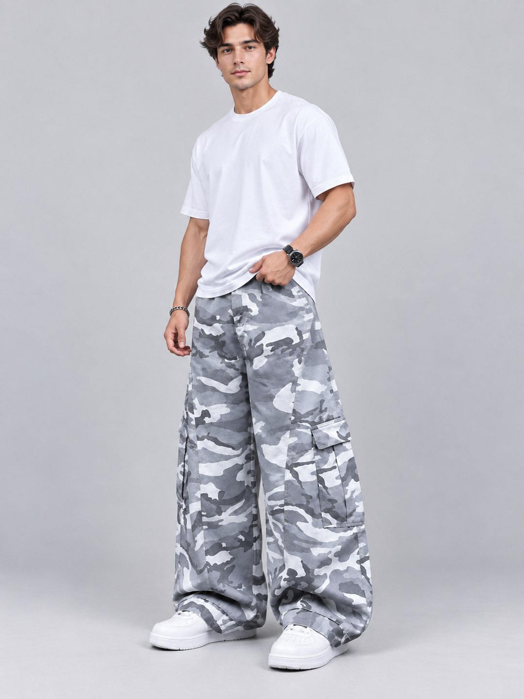 Grey Solid Relaxed Trousers