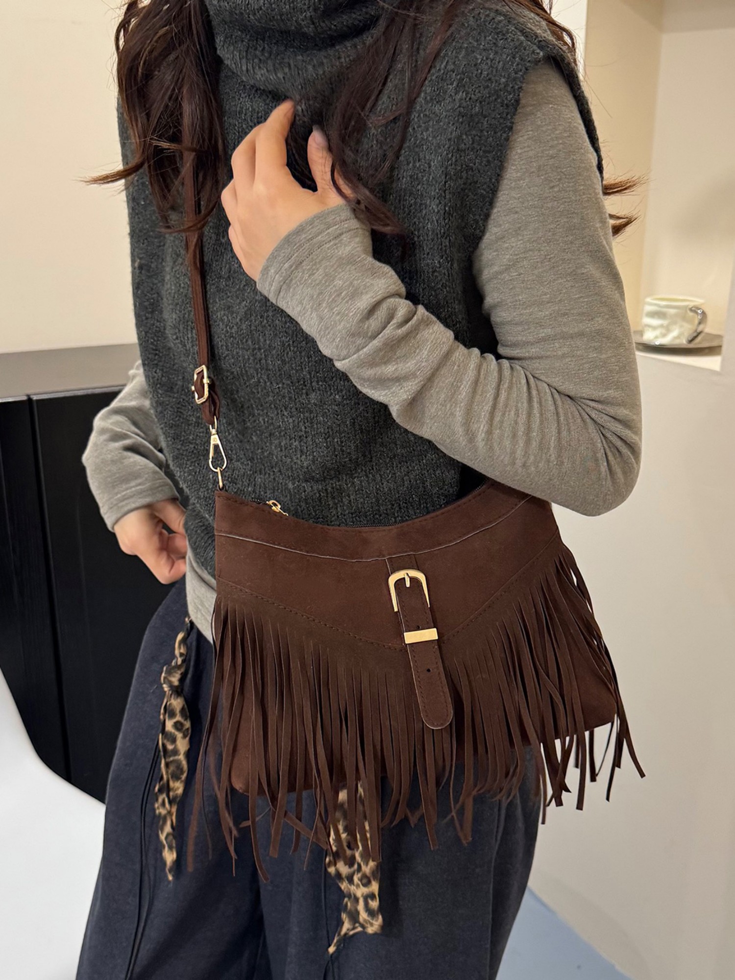 Brown Solid Shoulder Bag with Zip