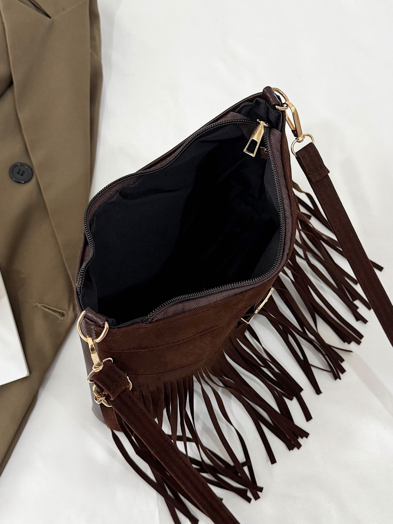 Brown Solid Shoulder Bag with Zip