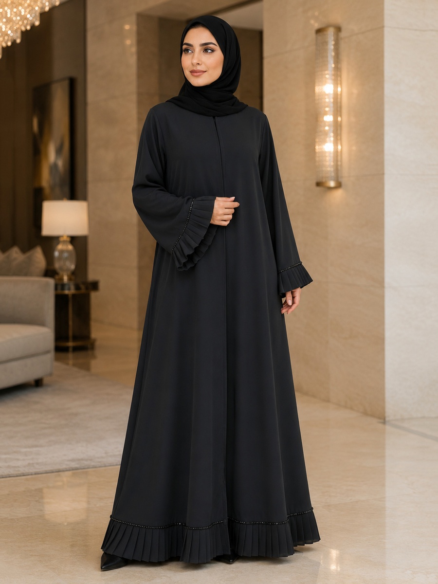 عباية بكسرات وحواف خرز سوداء