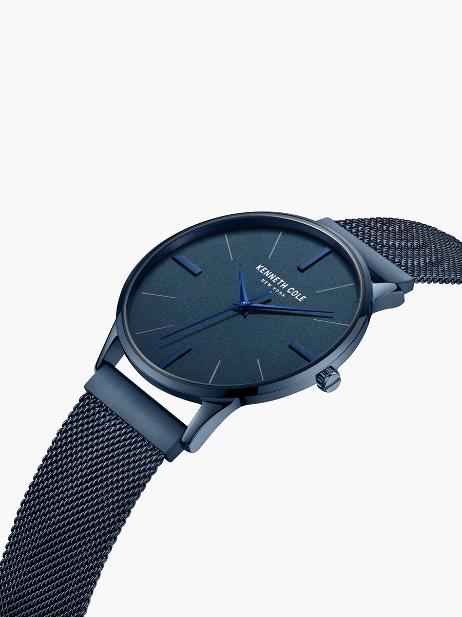 Modern Classic Stainless Steel Bracelet Analog Watch