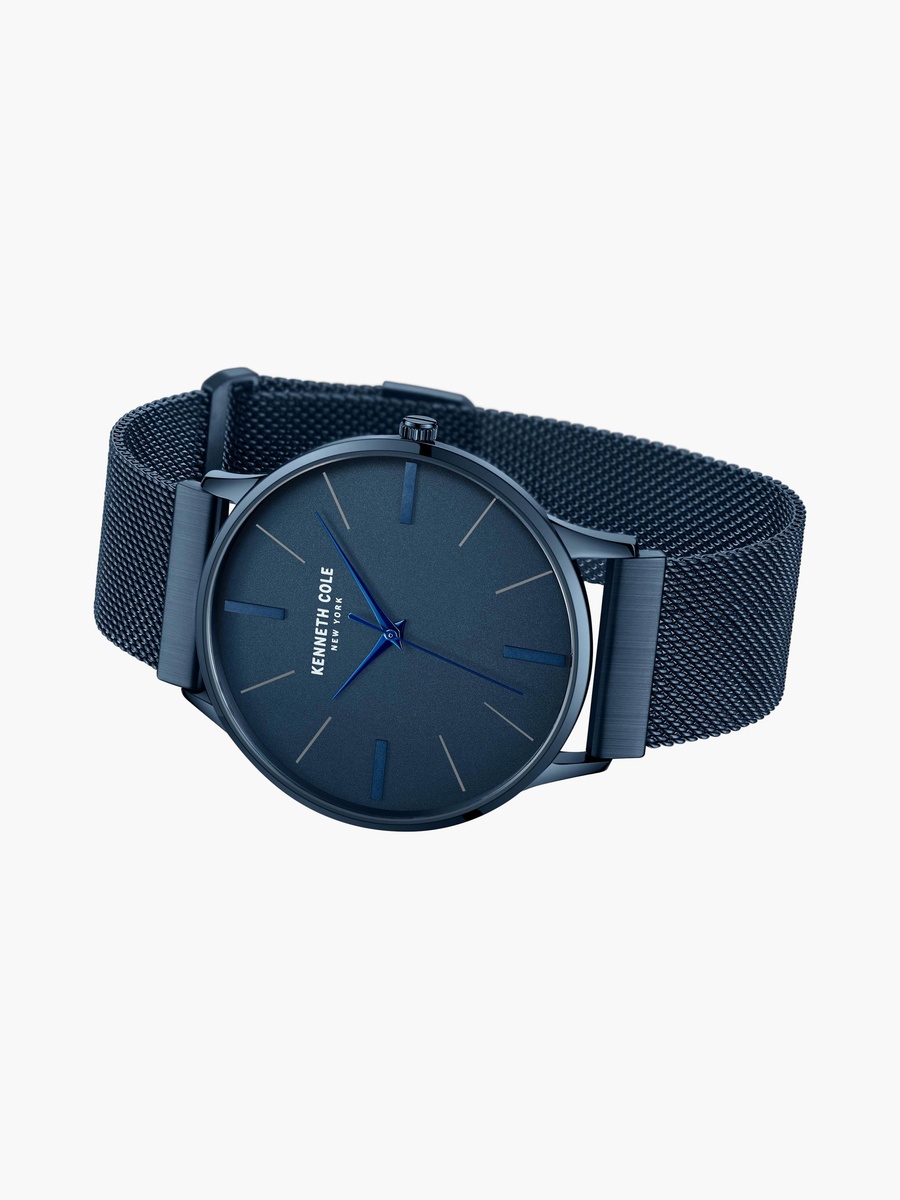 Modern Classic Stainless Steel Bracelet Analog Watch