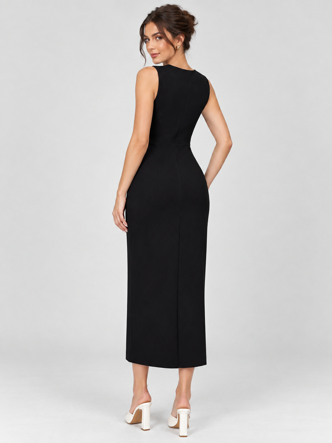 Black Solid Round Neck Bodycon Midi Dress