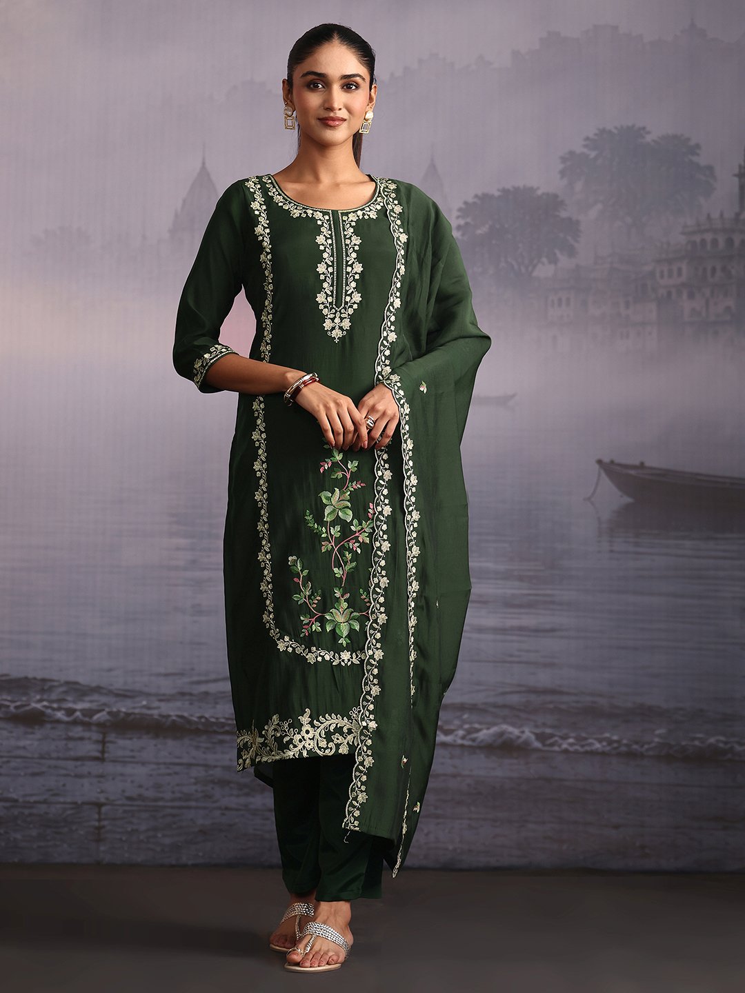 Green Embroidered Kurta Set