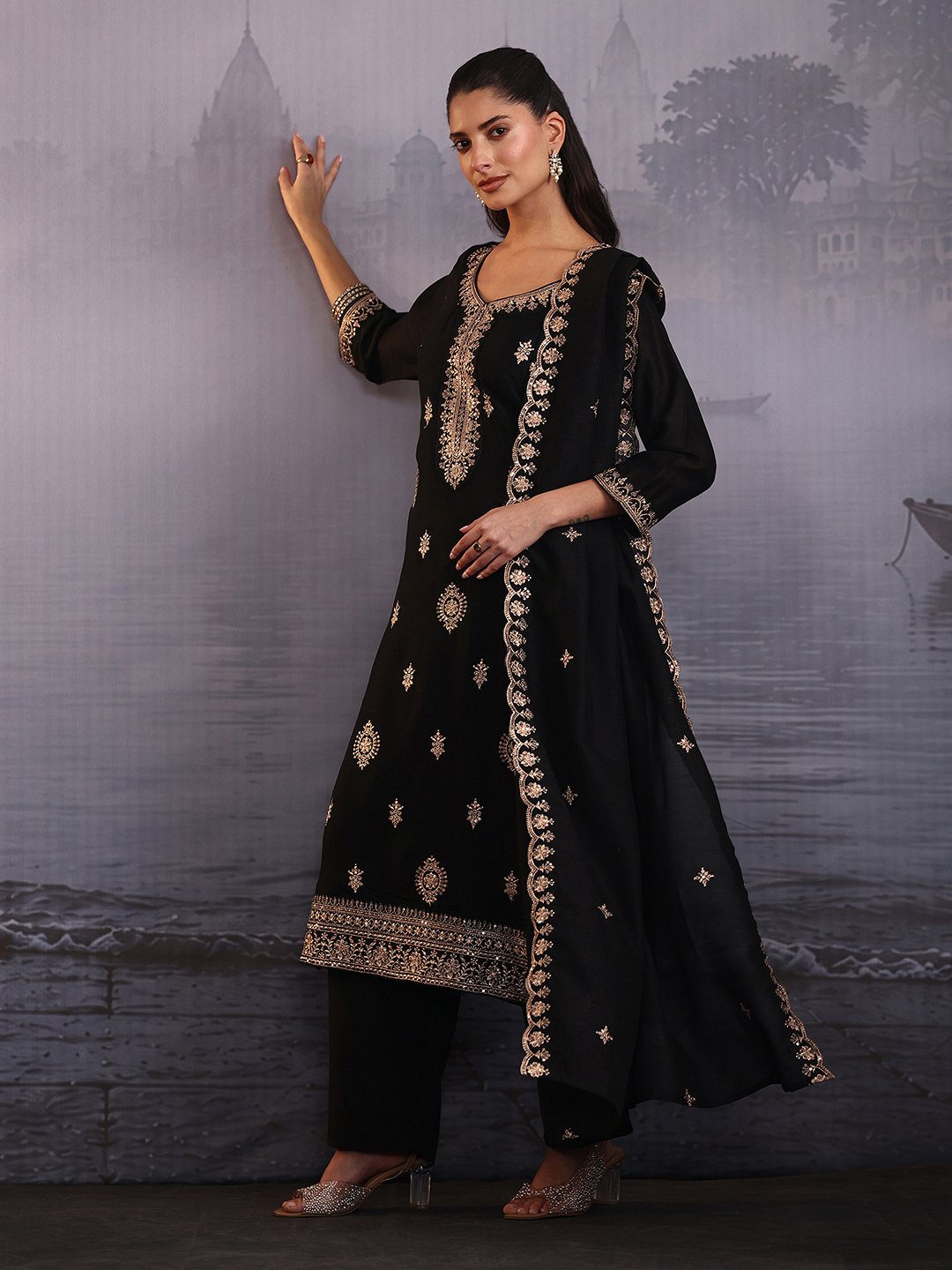 Black Embroidered Kurta Set