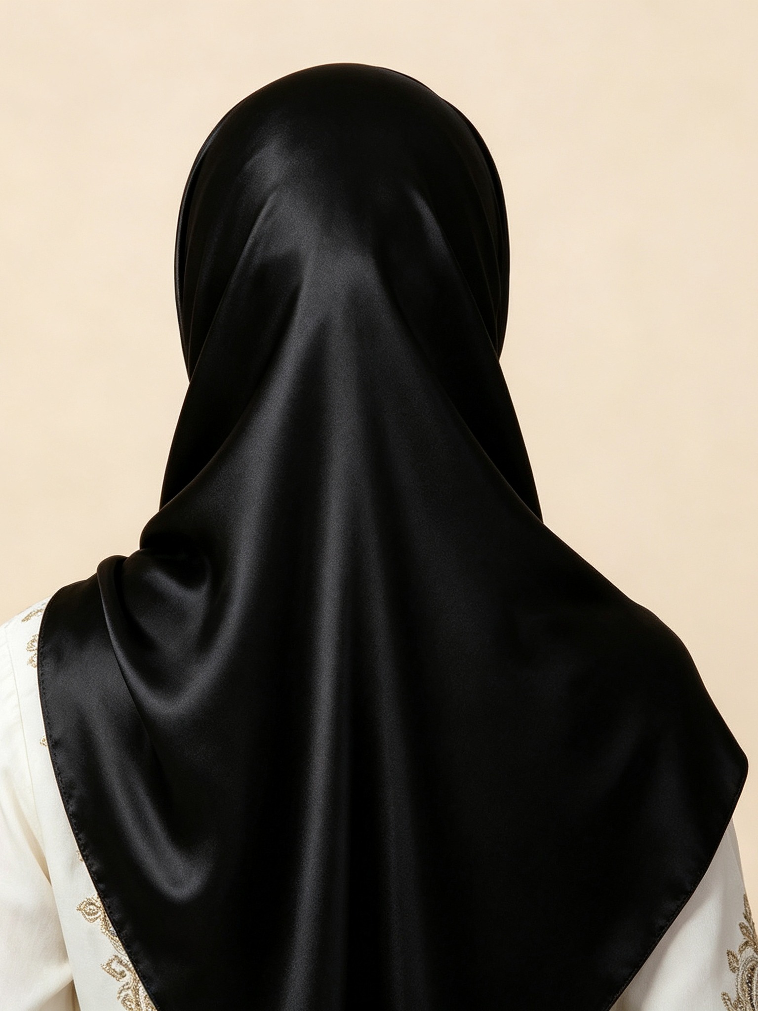 حجاب سادة أسود