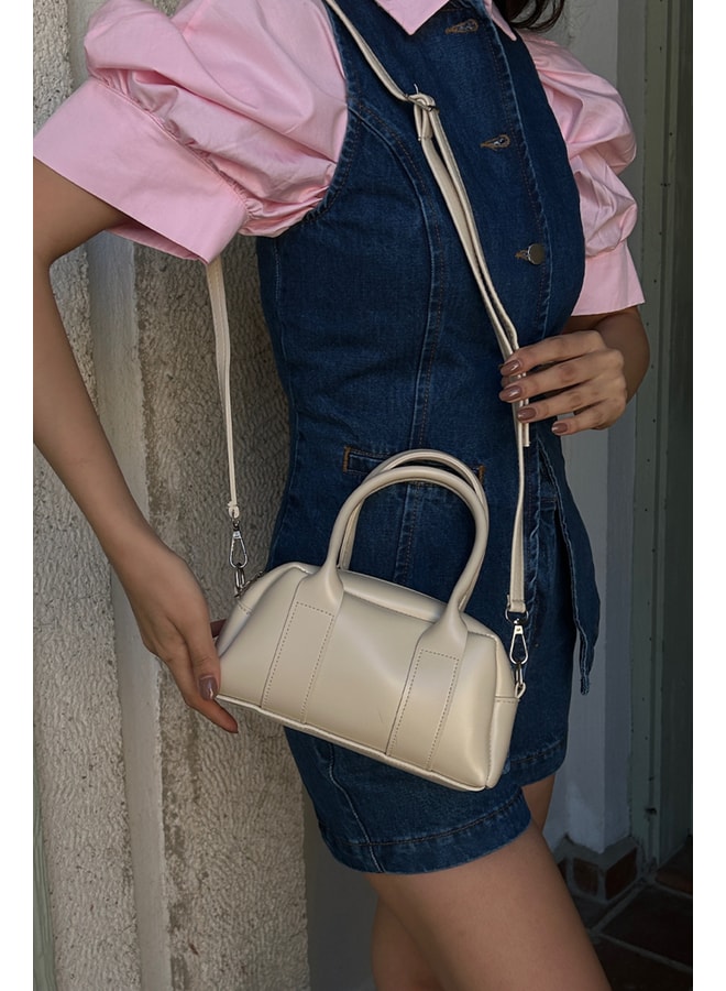 Cream Handbag with Zip Closure