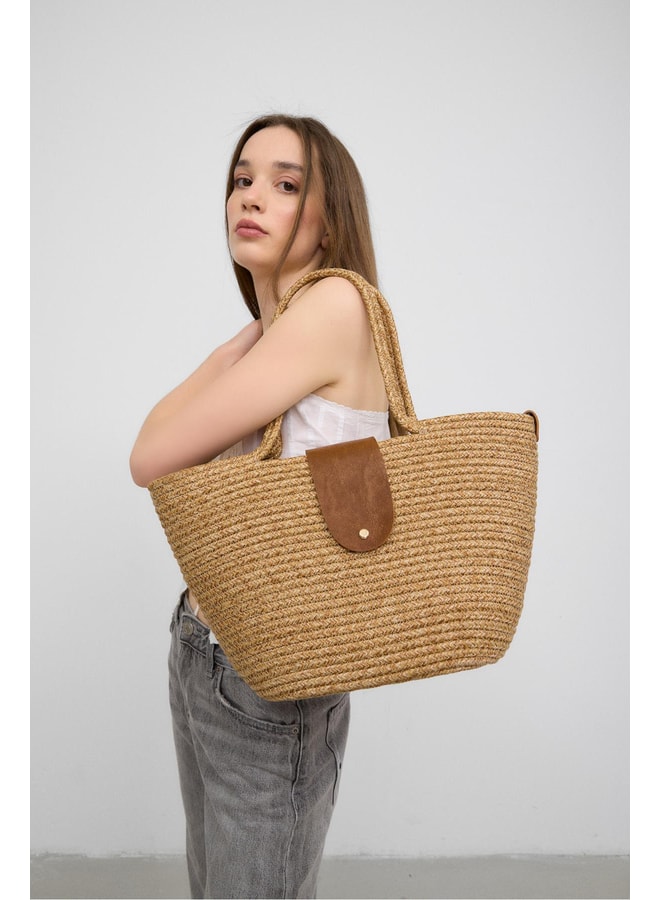 Tan Tote with Clasp Closure