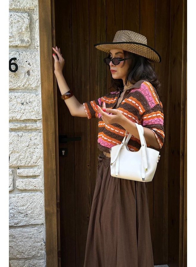 Cream Handbag with Zip Closure