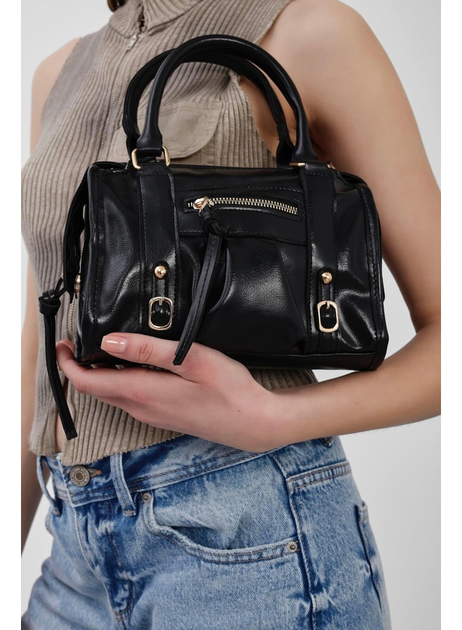Black Handbag with Zip Closure