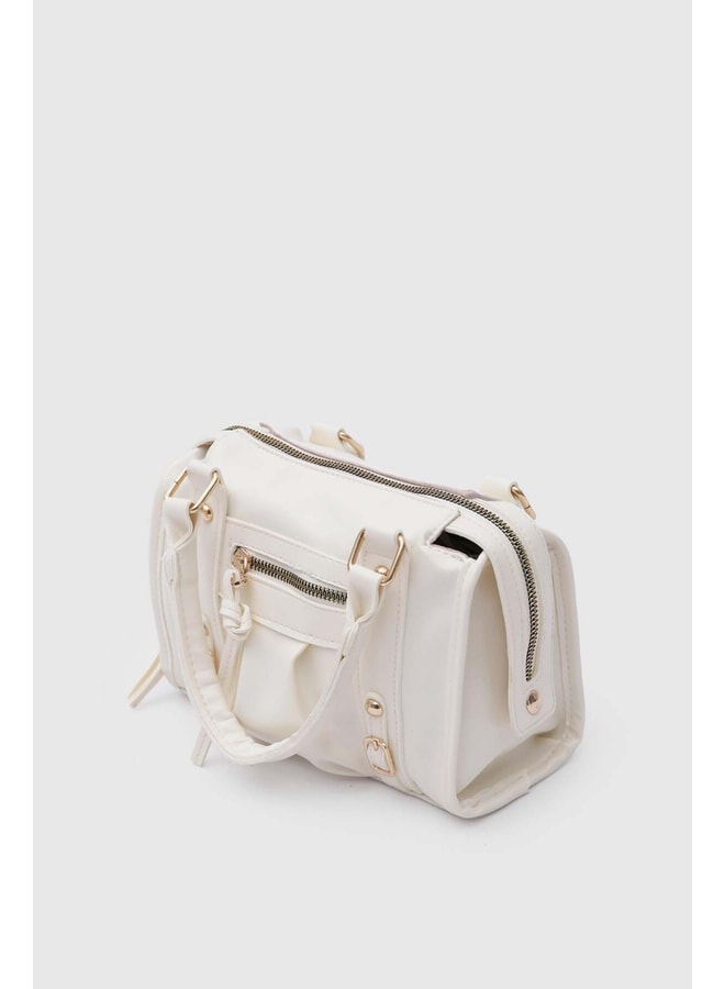 Cream Handbag with Zip Closure