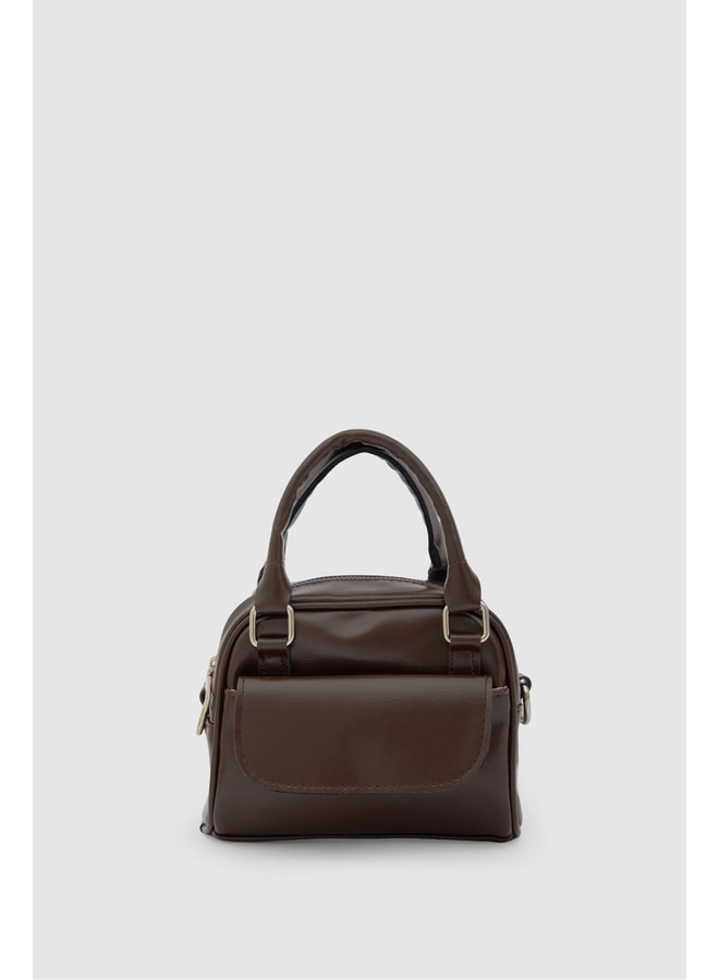 Brown Handbag with Zip Closure