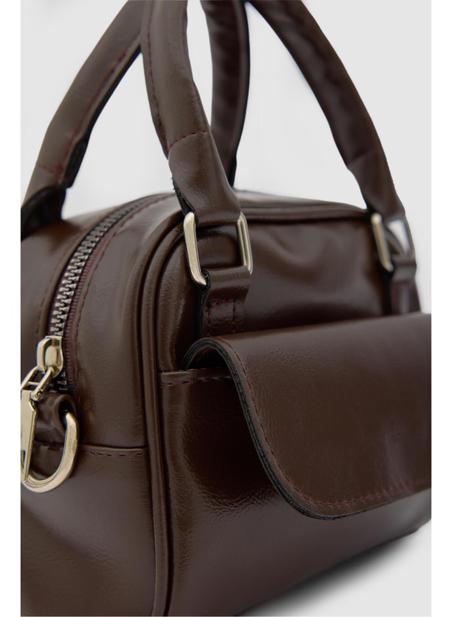 Brown Handbag with Zip Closure