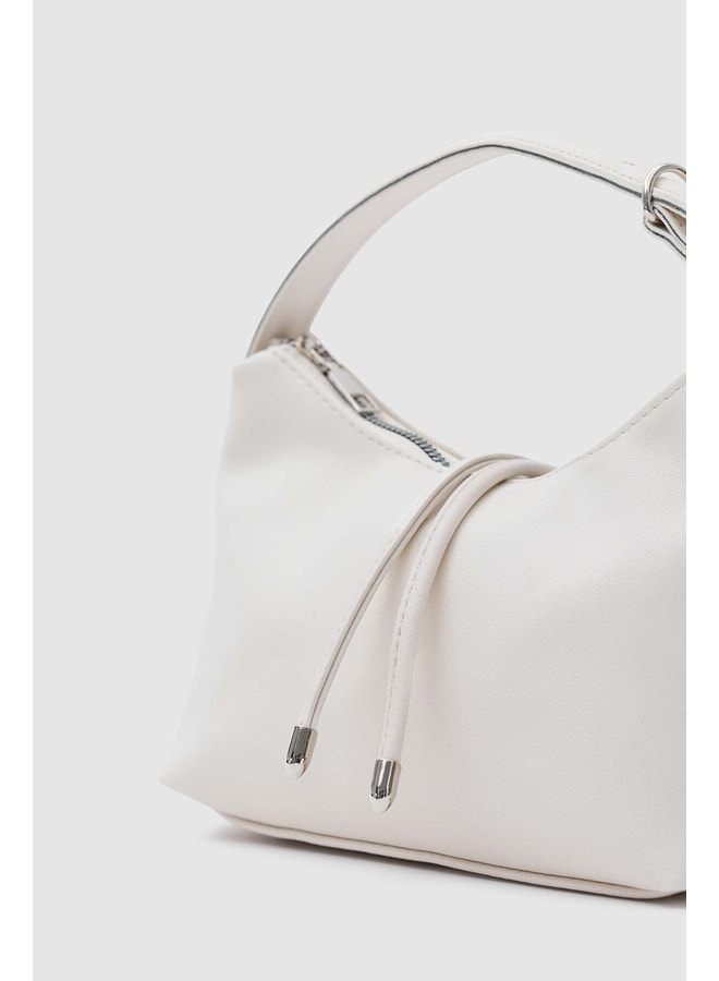 Cream Handbag with Zip Closure