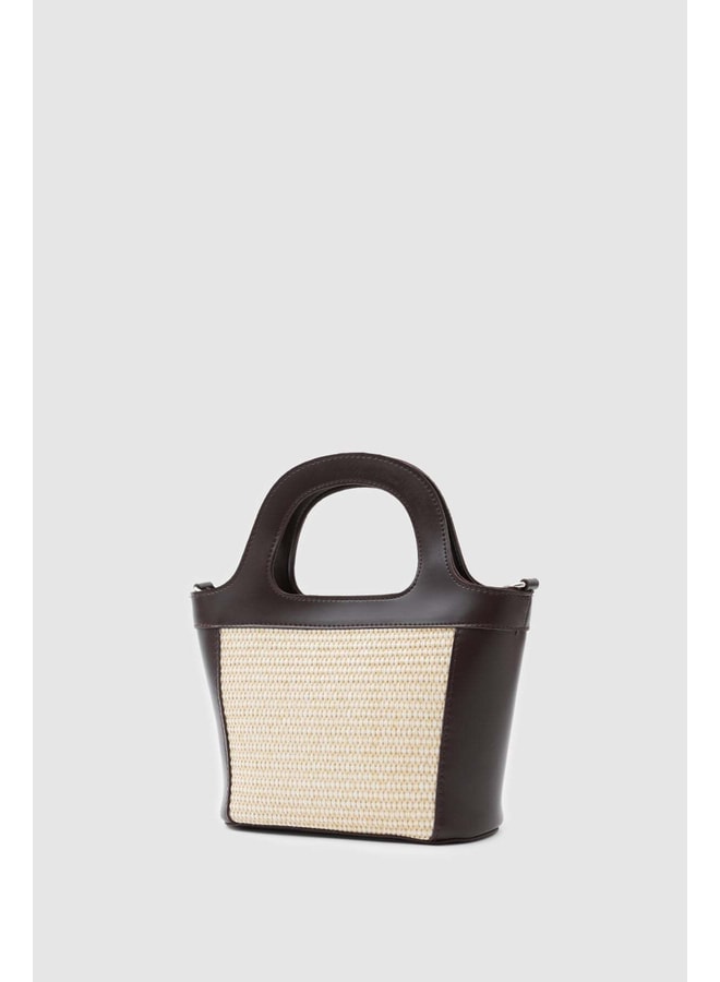 Brown Handbag with Zip Closure