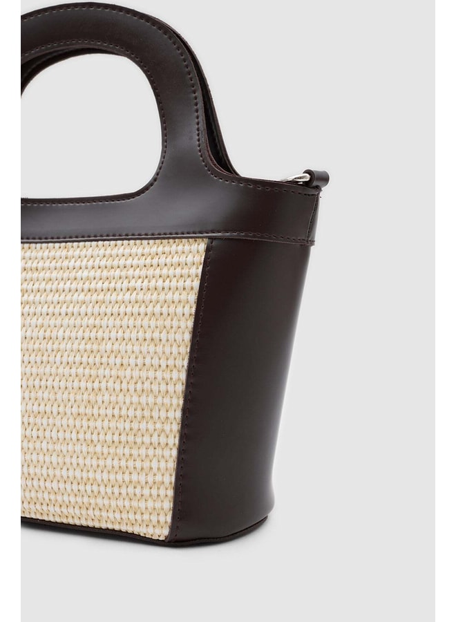 Brown Handbag with Zip Closure