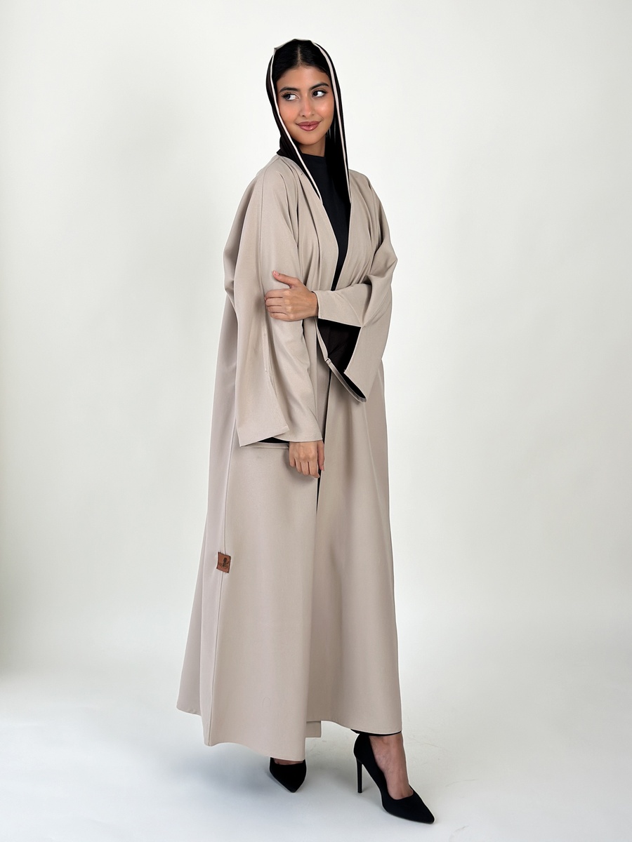 عباية سادة بأكمام طويلة بيج