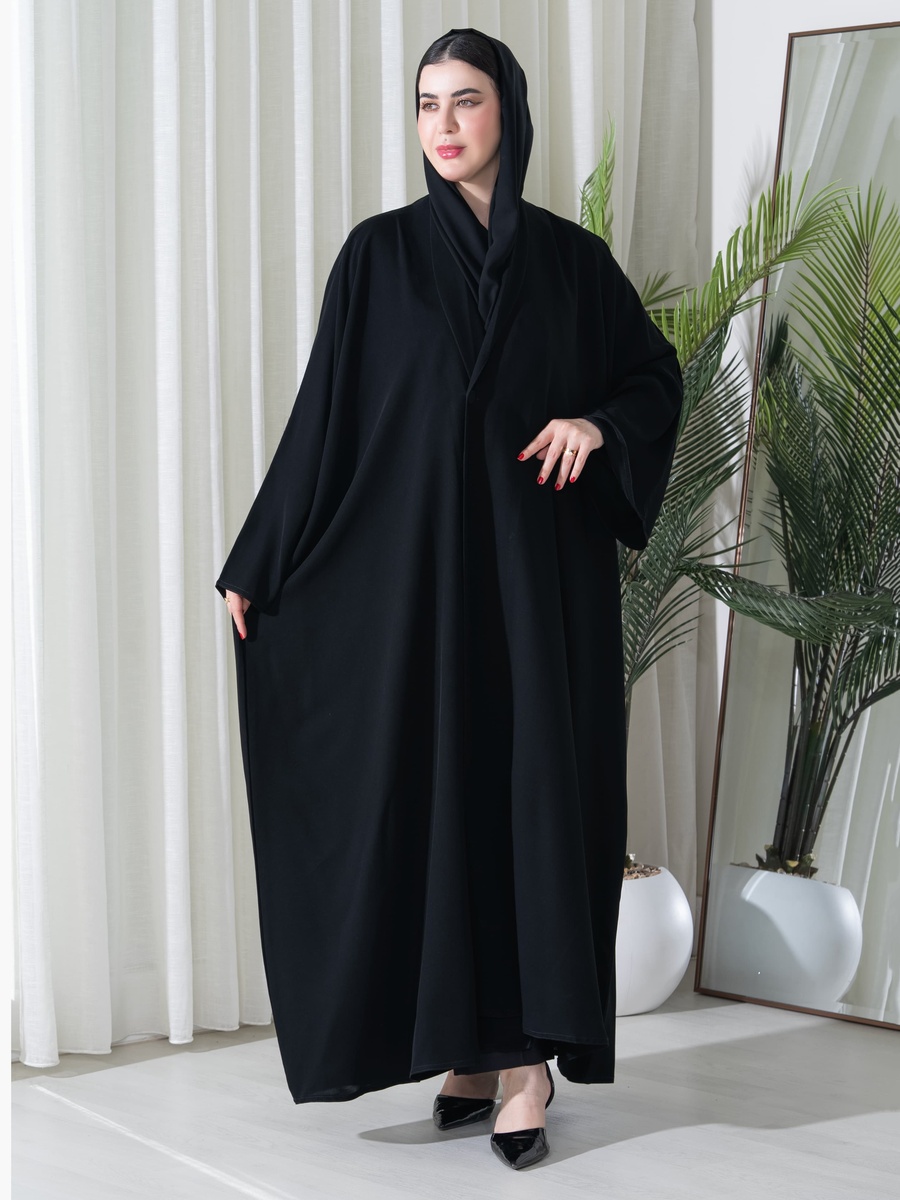 عباية كريب بلون أسود
