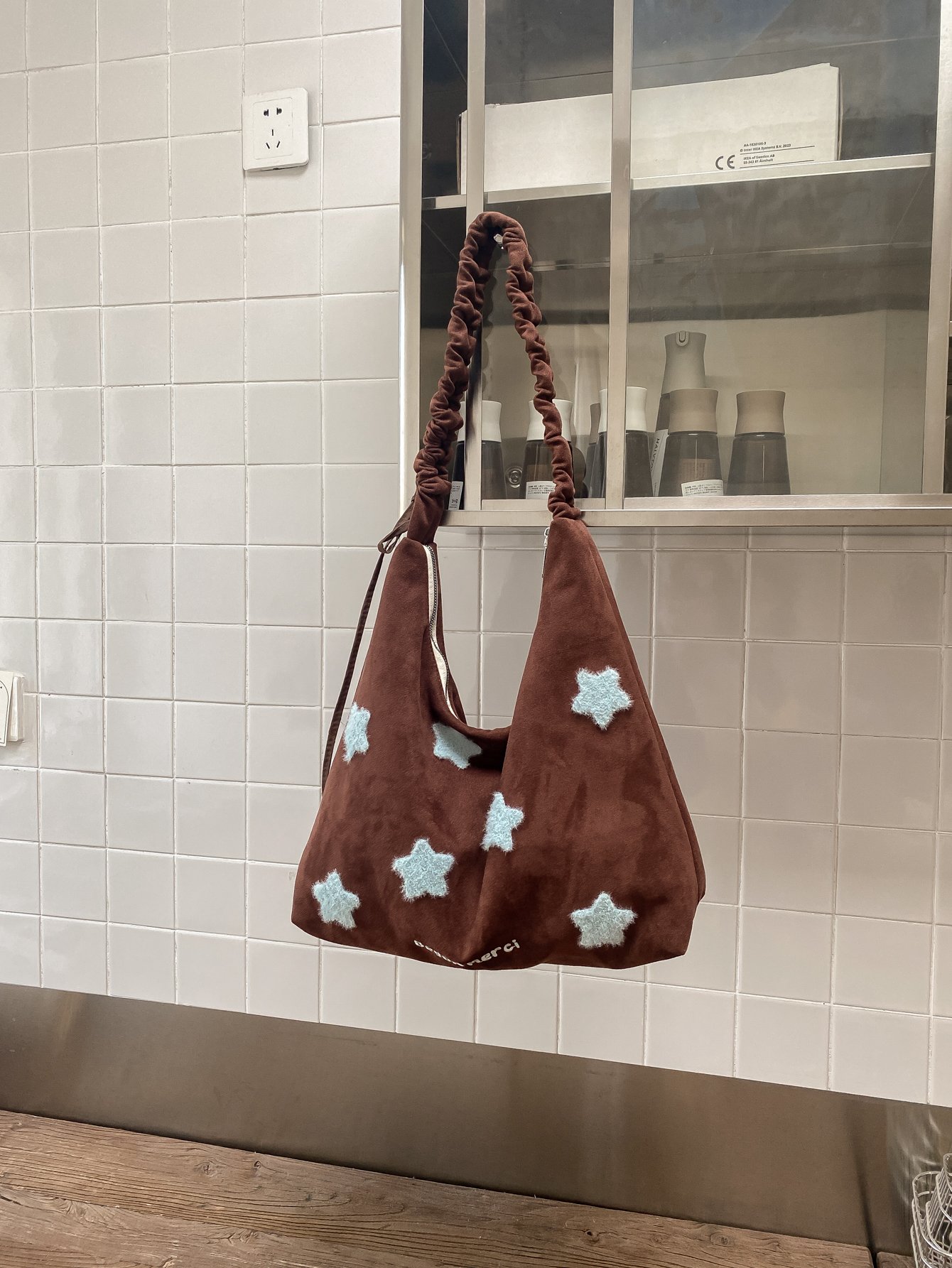 Brown Shoulder Bag with Zip Closure