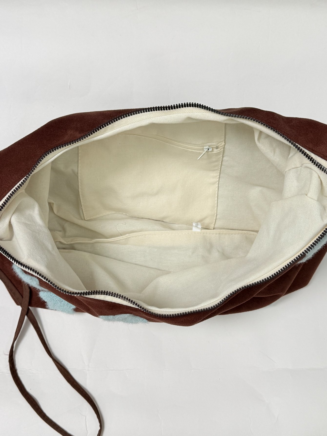 Brown Shoulder Bag with Zip Closure