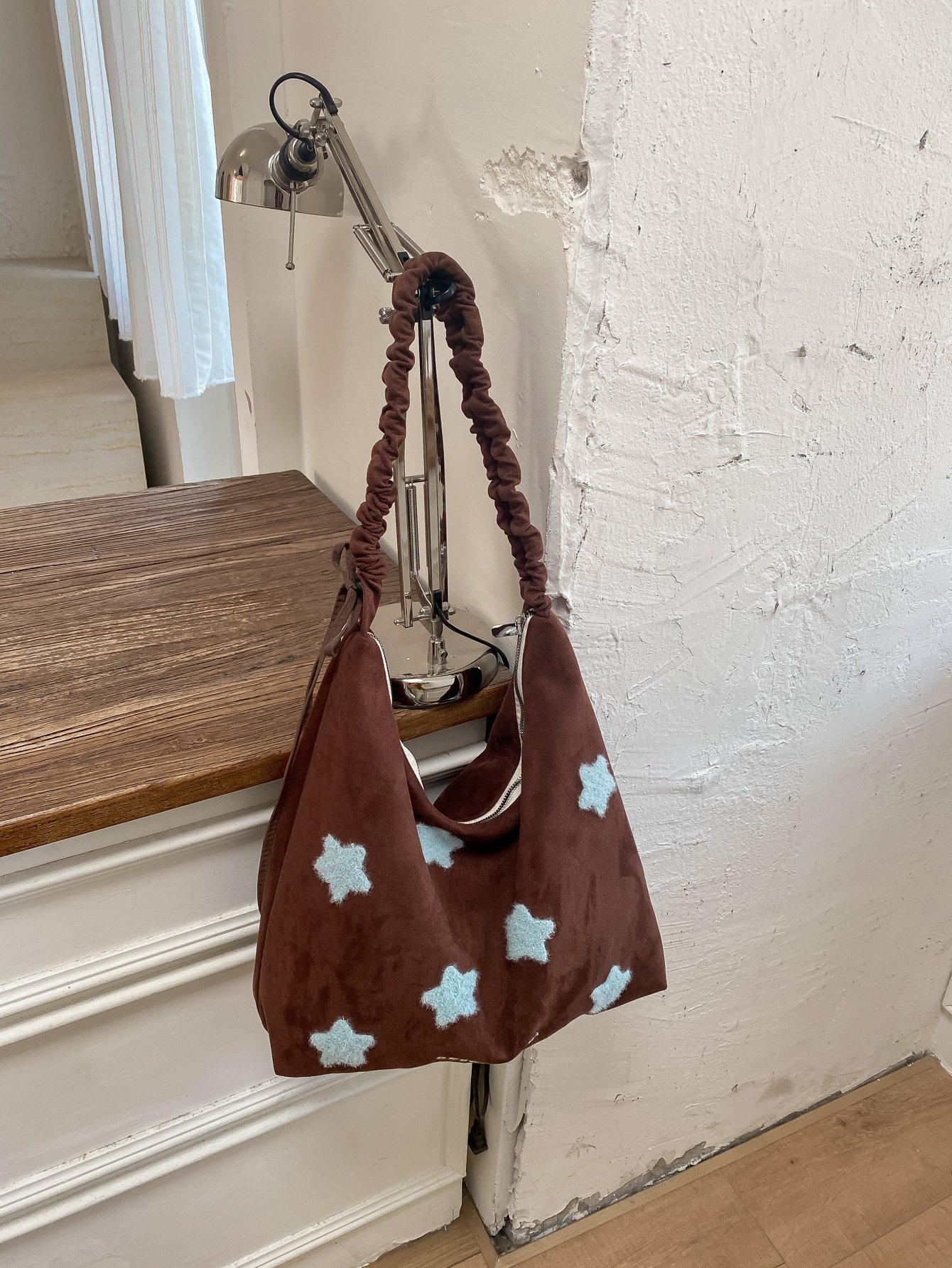 Brown Shoulder Bag with Zip Closure