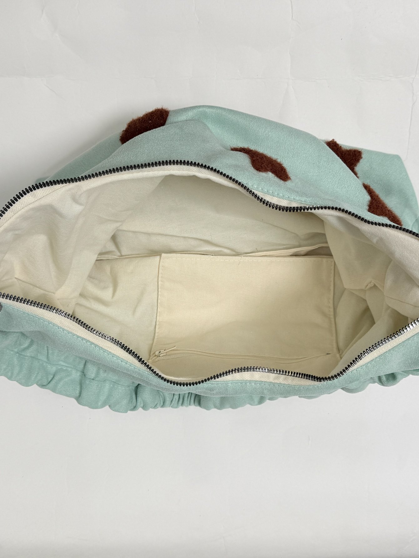 Green Shoulder Bag with Zip Closure