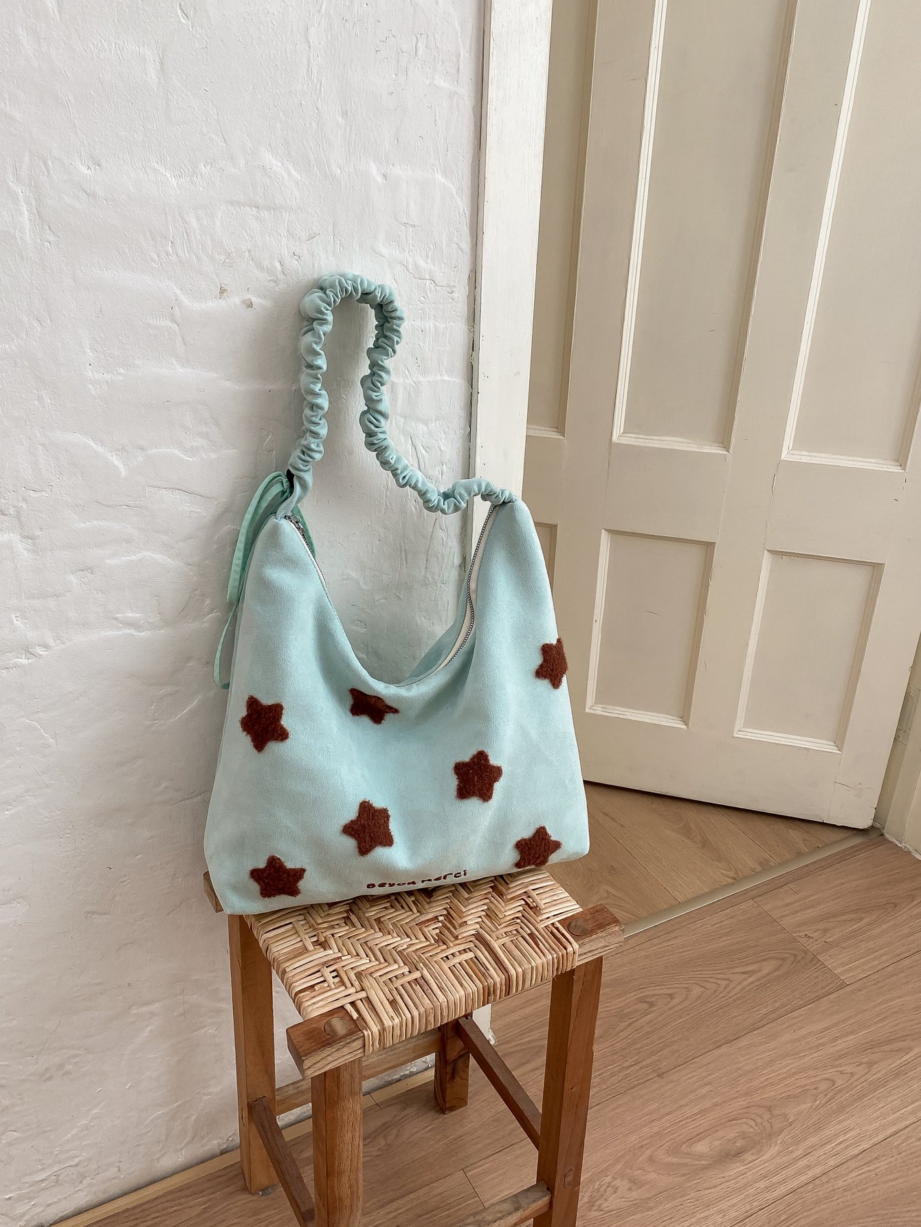 Green Shoulder Bag with Zip Closure