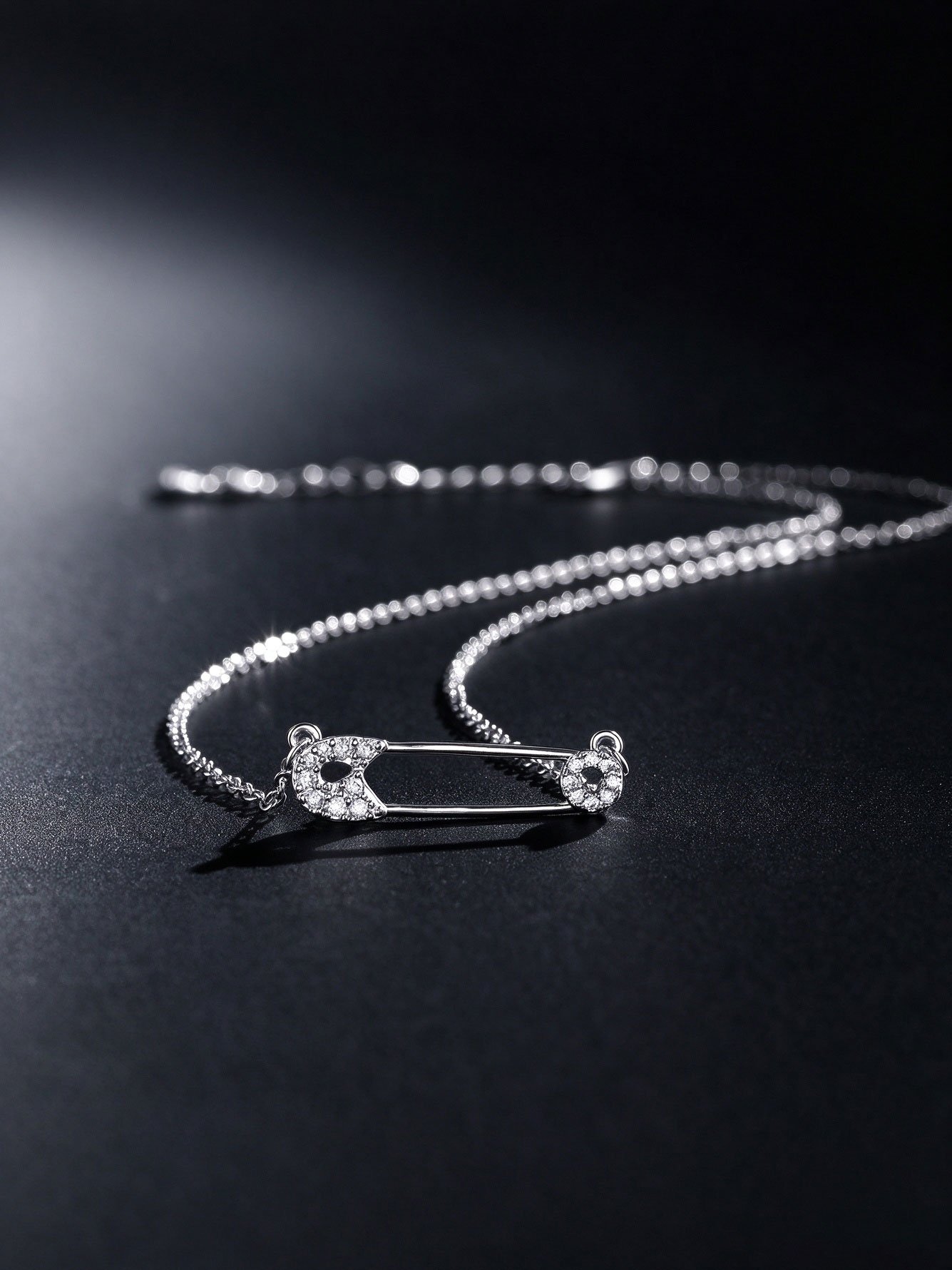 Silver Crystal Delicate Necklace
