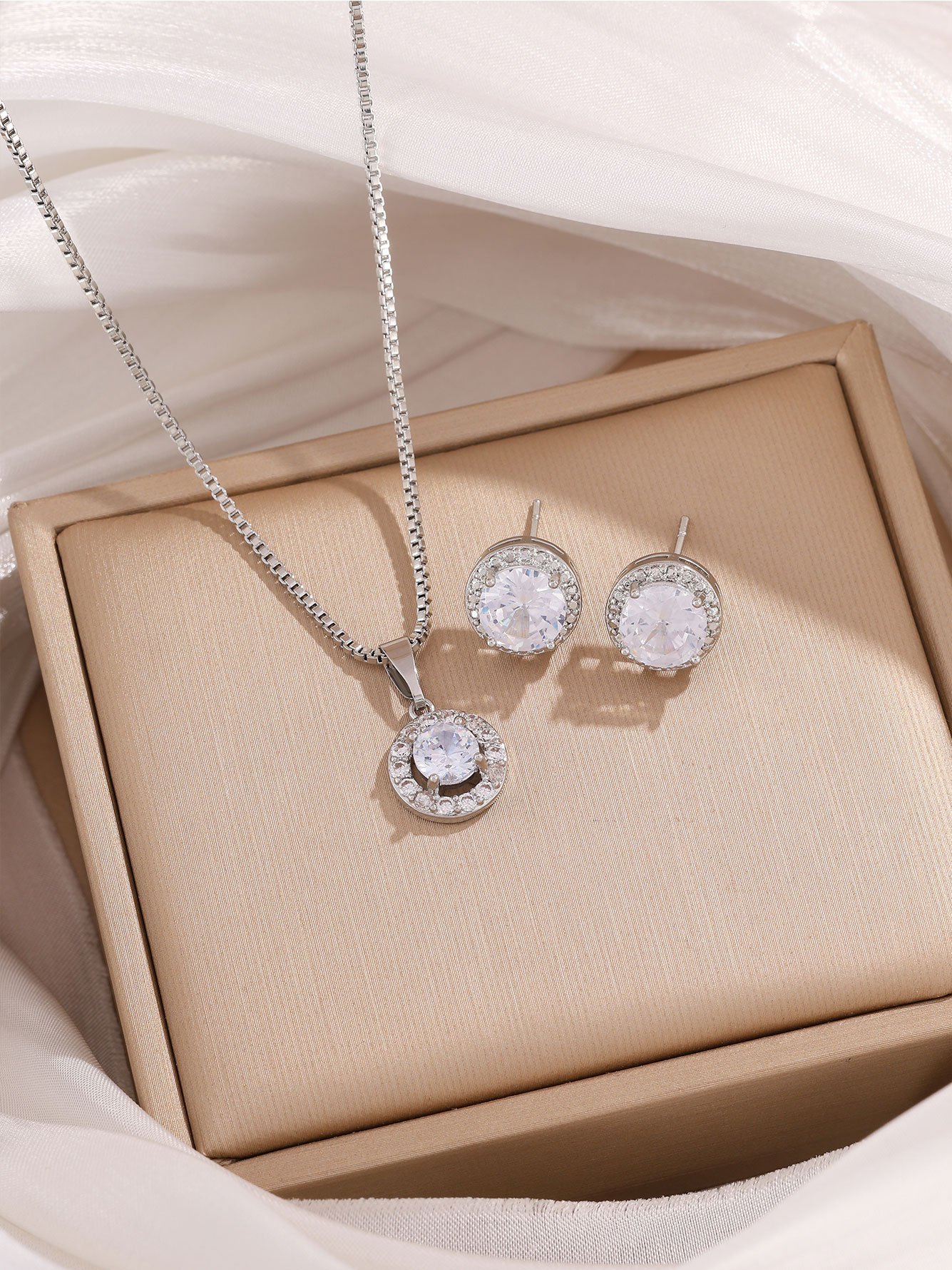 Silver Zircon Halo Pendant Necklace and Stud Earrings Set