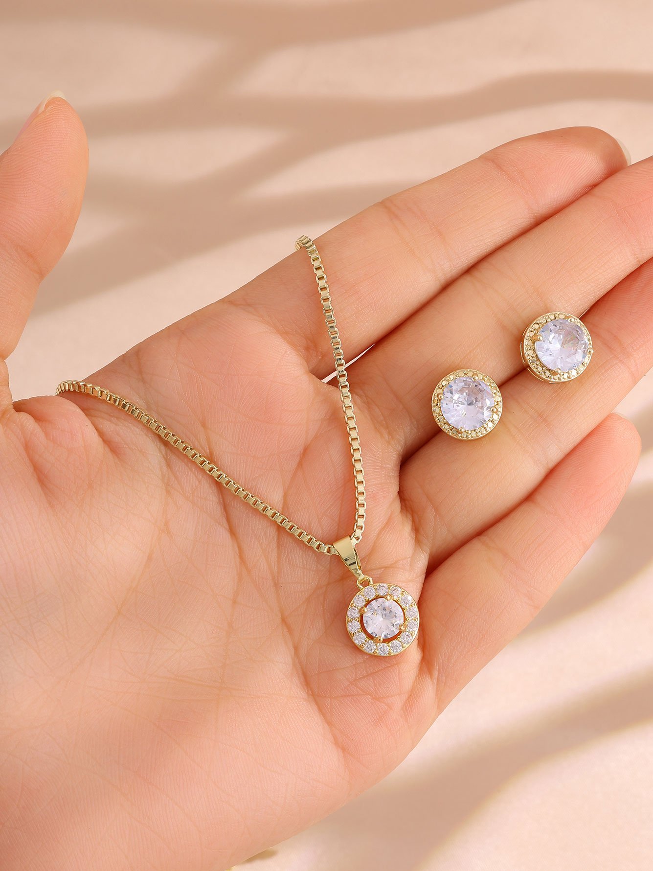 Gold Halo Zircon Necklace and Earrings Set
