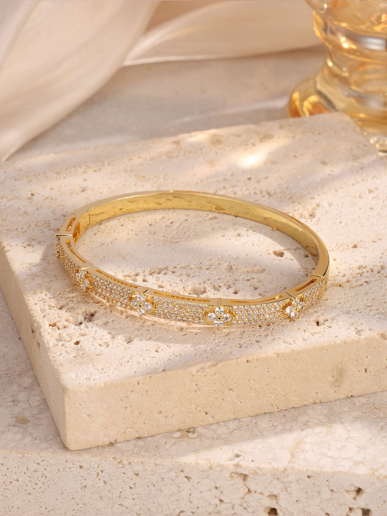 Set of 2 Gold Crystal Bangle-Style Bracelet