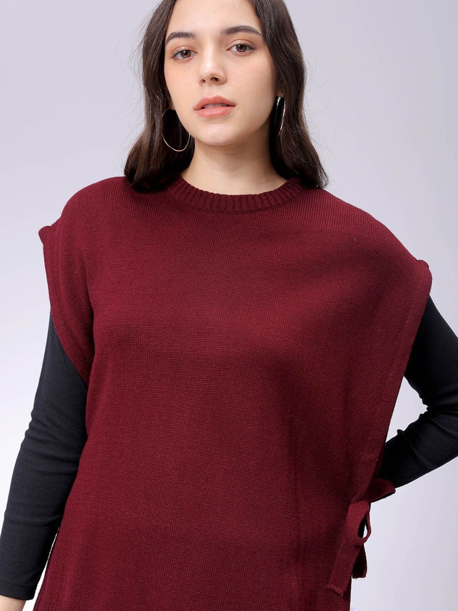 Red Solid Sleeveless Sweater 